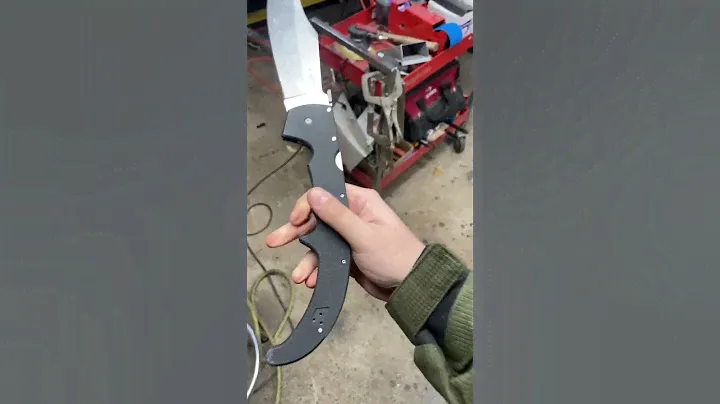 My Biggest EDC! The Espada XL